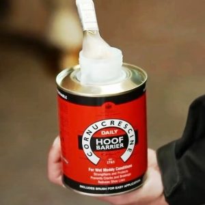 Защитное средство для копыт Carr&Day&Martin Cornucrescine Daily Hoof Barrier 0.5л